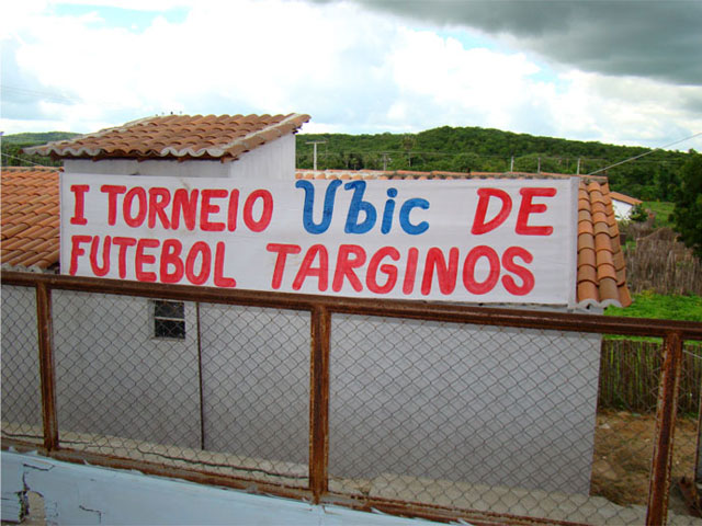 Cisternas e Biblioteca Solidaria