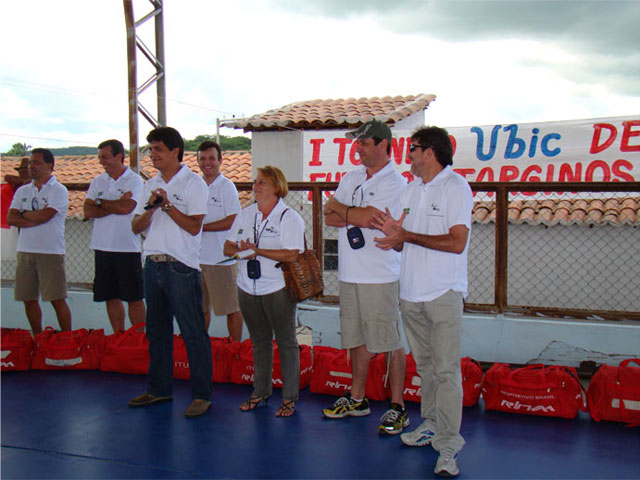 Cisternas e Biblioteca Solidaria