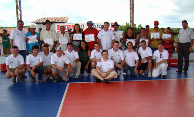 Cisternas e Biblioteca Solidaria