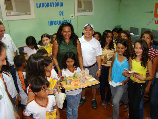 Cisternas e Biblioteca Solidaria