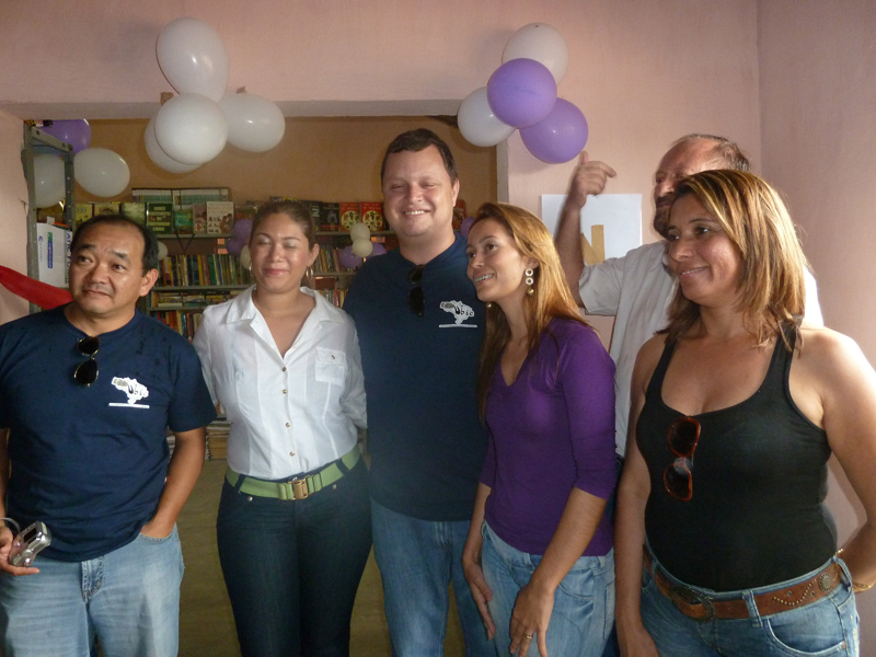 Entrega de Cisternas e Biblioteca Solidaria - Comunidade de Targinos/Canindé/CE